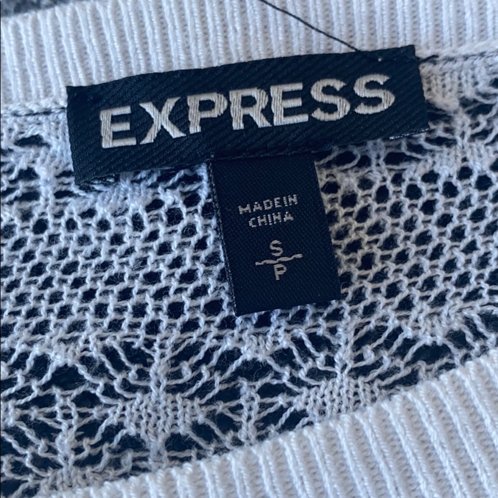 Express sweater - Picture 2 of 6